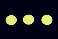 100 pieces of 1" Diameter Glow in the Dark Dots