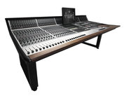 24-Channel Analog Inline Console with Patch Bay