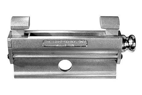 The Light Source MBC3T-8M 8" 3-Ton Mega Beam Clamp in Aluminum MBC3T-8M