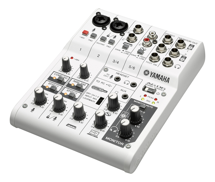 Yamaha AG06 6-Channel Mixer with Onboard DSP and USB Audio Interface AG06-CA