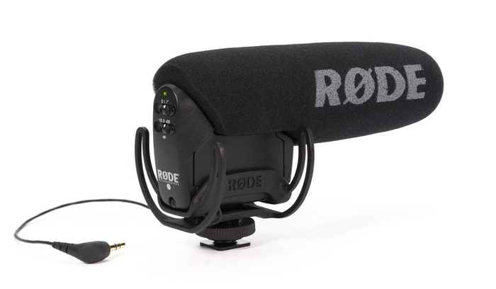 Rode VIDEOMIC-PRO-R Compact Shotgun Mic w/Rycote Lyre shockmount, HPF, Level Control VIDEOMIC-PRO-R