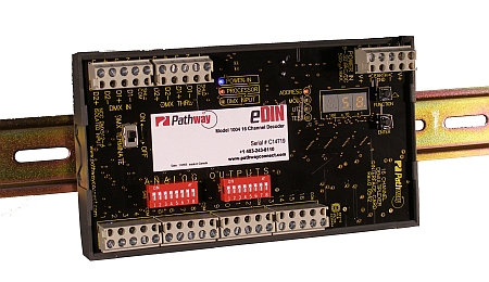 Pathway Connectivity P1004 Demultiplexer DMX-to-Analog P1004