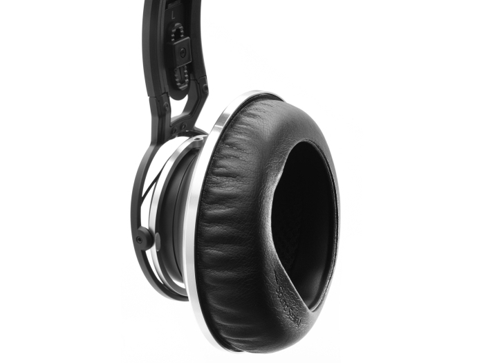 AKG K872 Master Reference Closed-Back Over-Ear Studio Headphones