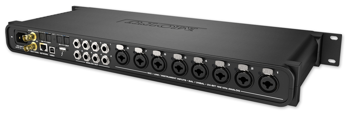 MOTU 8M 24x26 Thunderbolt, USB 2.0 /AVB Ethernet Audio Interface With 8 Mic Preamps