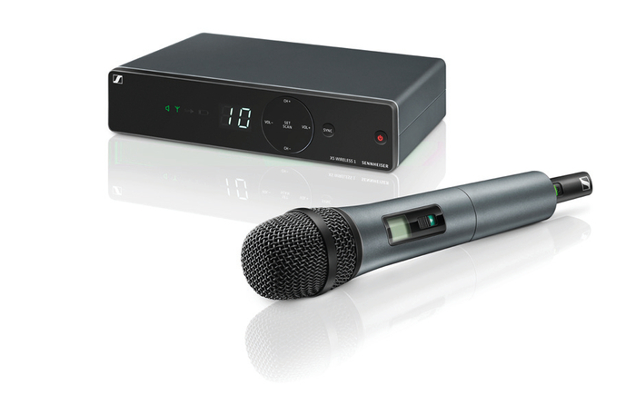 Sennheiser XSW1-825 Wireless Handheld Microphone System, A-Frequency Range 548 - 572 MHz XSW1-825-A