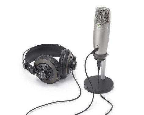 Samson SAC01UPROPK Professional Podcasting Pack With USB Studio Condenser Microphone And Accessories