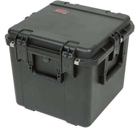 SKB 3i-1717-16BE 17"x17"x16" Waterproof Case With Empty Interior