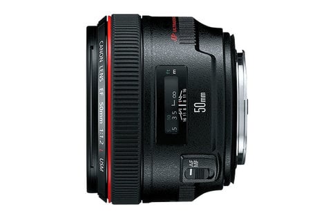 Canon EOS C200 Prime Kit 4K Cinema Camera With EF 24mm F/1.4L II, EF 50mm F/1.2L U And EF 85mm F/1.4L IS USM Prime Lenses