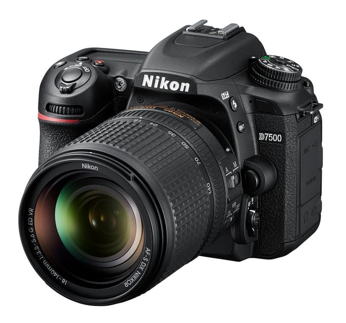 Nikon D7500 16-80mm Kit 20.9MP DSLR Camera With AF-S DX NIKKOR 16-80mm F/2.8-4E ED VR Lens