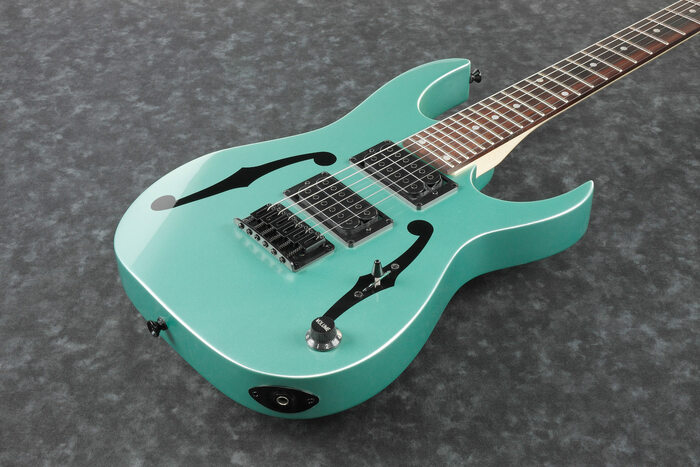 Ibanez Paul Gilbert Signature - PGMM21MGN Solidbody Electric Guitar With New Zeland Pine Fingerboard And 22.2" Scale