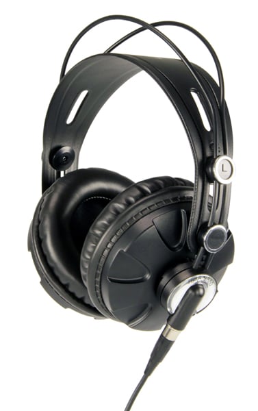 Closed Back Studio Monitor Headphones