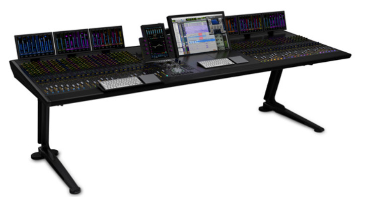 S6 M40 with 24 Faders, 5 Knobs & 3 Display Modules