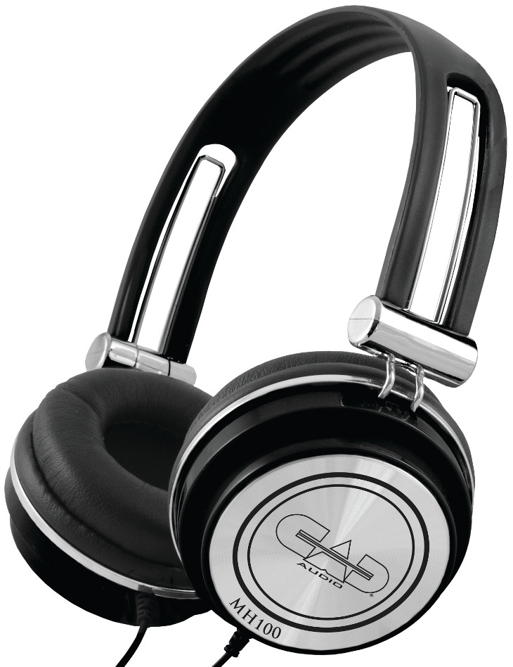 Closed Studio Headphones in Black