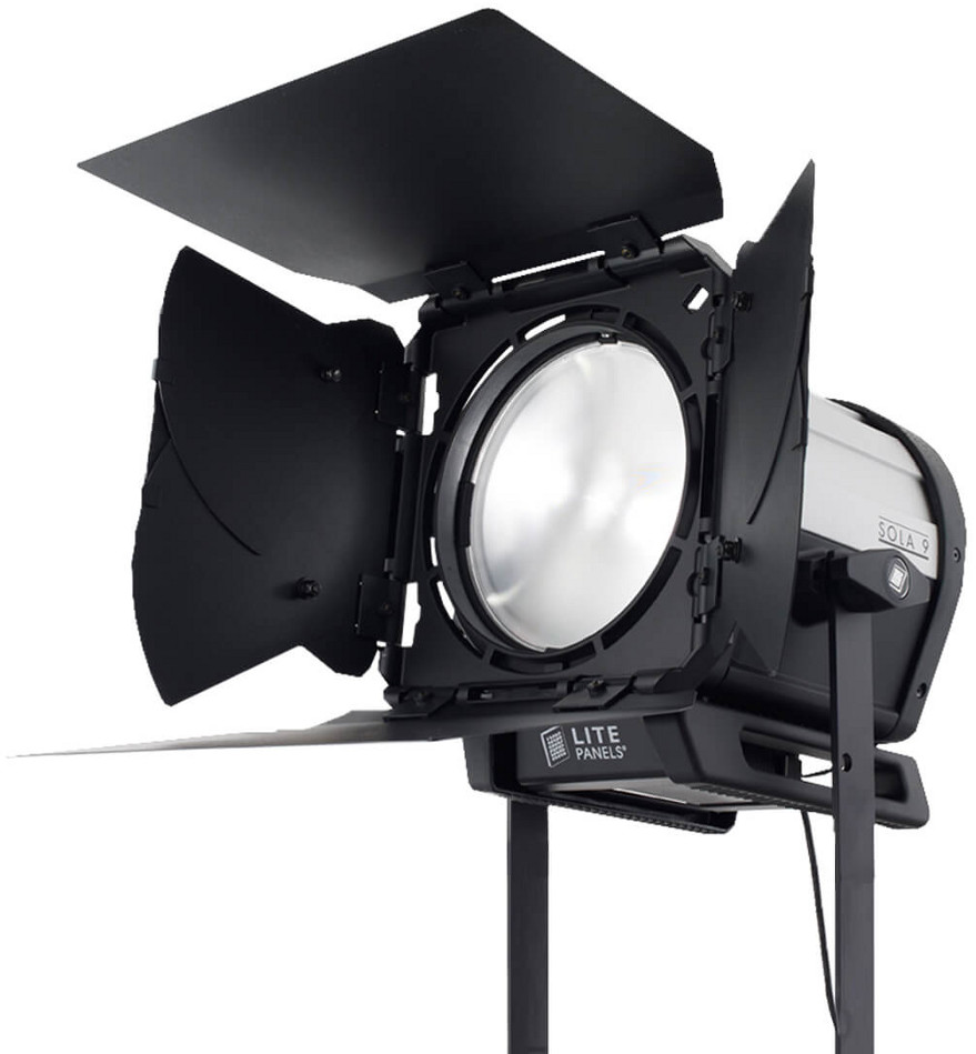 LED Fresnel Fixture with 9" Lens