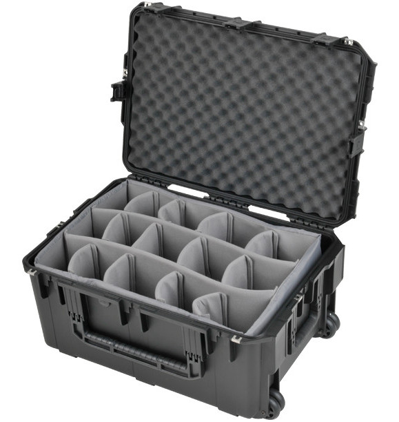 iSeries Waterproof Case with Gray Dividers, 26x17x12