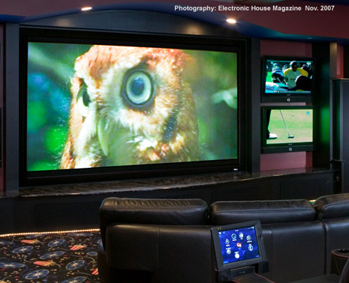 150" NTSC, Matt White XT1000V Projection Screen