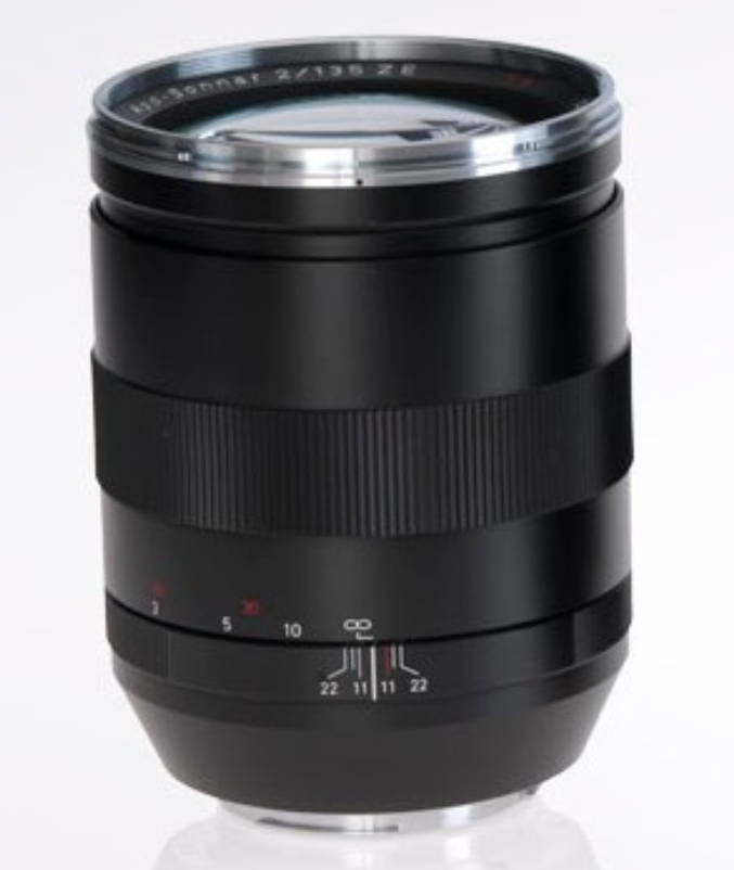 Apo-Sonnar T* 2/135 ZE Lens