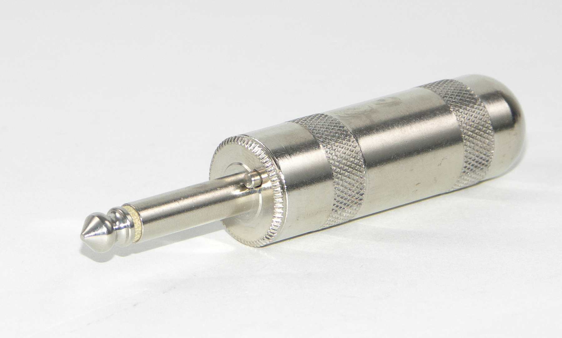 1/4" Silent Plug with Solder Lug Terminals
