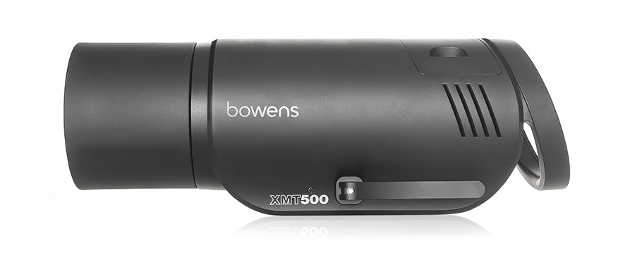 All-In-One Battery Flash XMT Monolight with Portable Head