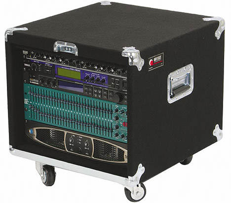 Carpeted Rack Case w/ Wheels, 8 RU