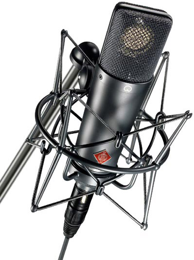 Large Diaphragm Cardioid Microphone with Mount & Case