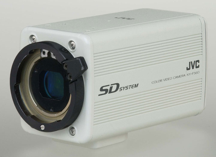 Pan/Tilt Package with 1x KY-F560 Camera