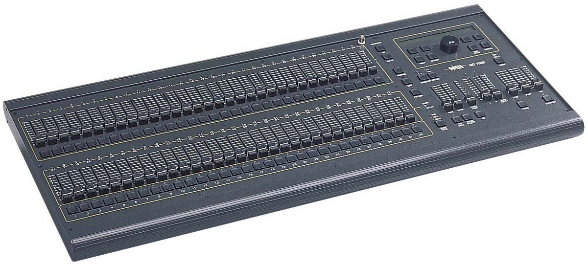 MC 7532 32/64 Channel Dimmer/Memory Console