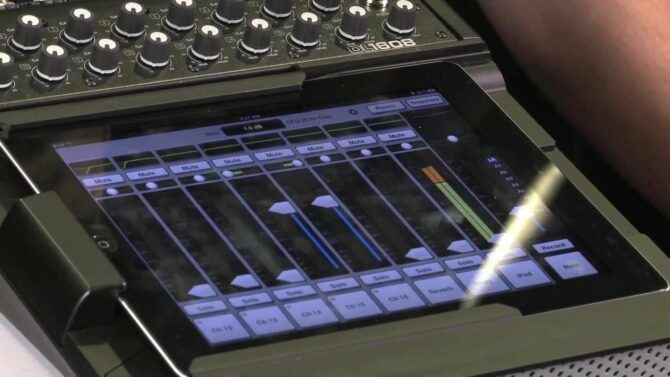 Mackie DL1608 16-Channel Digital Live Sound Mixer with iPad Control