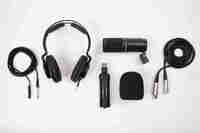 Zoom DM-1PMP Podcast Pack w/Mic, Headphones, Mic Stand, 3m Mic Cable