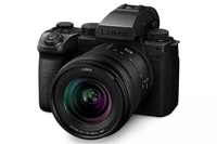 Panasonic LUMIX S5M2X 20-60mm Kit 5.8K Full Frame Mirrorless Camera with 20-60mm F3.5-5.6 Lens