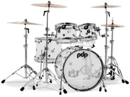 Pacific Drums 25th Anniversary Clear Acrylic 4-piece Drum Kit Seamless Acrylic Shells, Walnut-stained Hoops, and Commemorative Badges