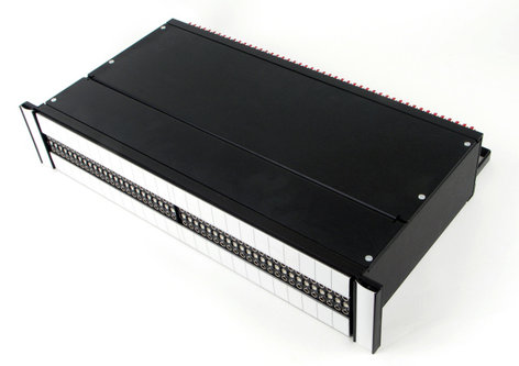 Switchcraft TTEZN20P3PINR EZ Norm Programmable Patchbay With 3-Pin I/O, 2 Rack Unit