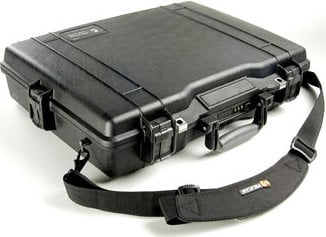 Pelican Cases 1495 Protector Case 18.9"x13.1"x3.8" Laptop Case, Empty Interior