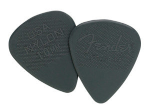 Fender 351 Shape Nylon Picks Nylon -Slip Grip Picks, 12-Pack