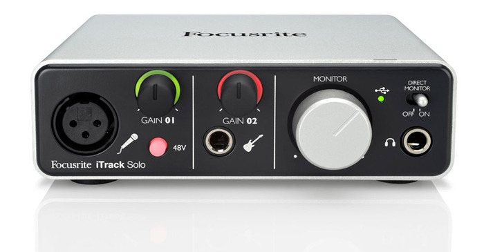 Focusrite iTrack Solo - Lightning 2x2 Audio Interface For PC / Mac / IPad With Lightning Connectivity