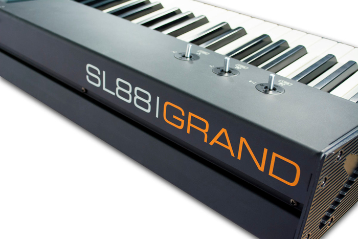 Studiologic SL88 Grand 88-Key Wood Graded Hammer Action MIDI Keyboard Controller