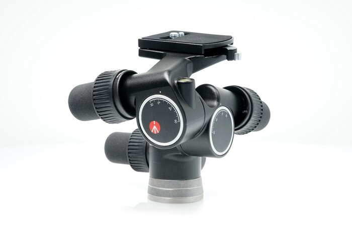 Manfrotto 405 Pro Digital Geared Head With RC4 Rapid Connect Plate