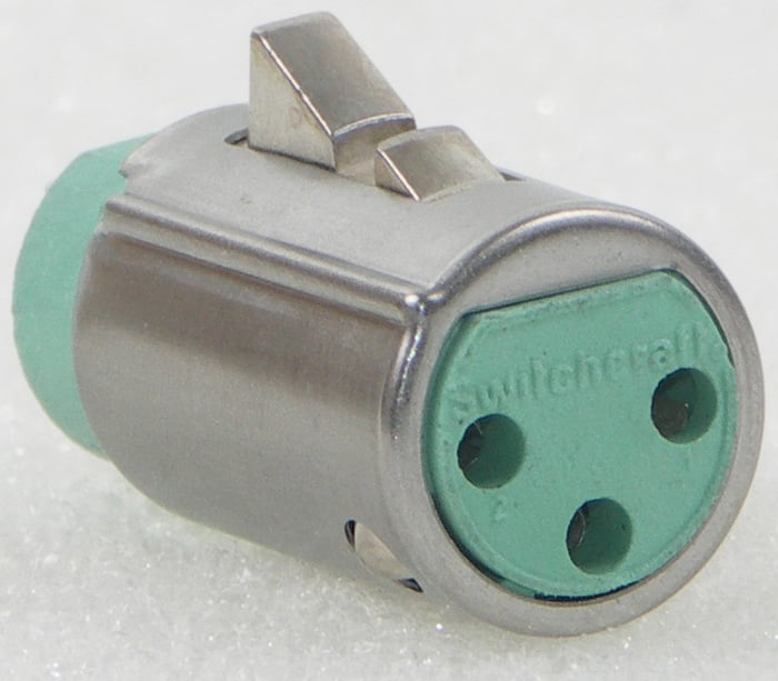 Switchcraft QG4F 4-pin XLRF QG Insert, Latch Lock