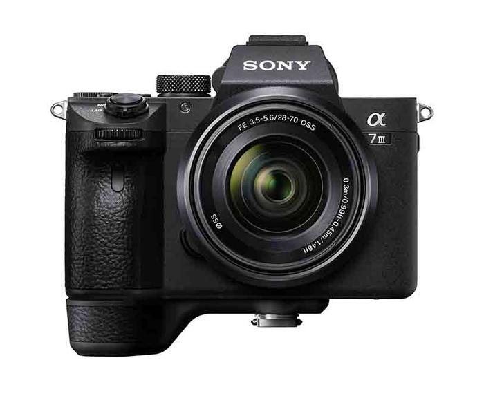 Sony Alpha a7 III 28-70mm Kit 24.2MP Full Frame Mirrorless Camera With FE 28-70 Mm F3.5-5.6 OSS Lens