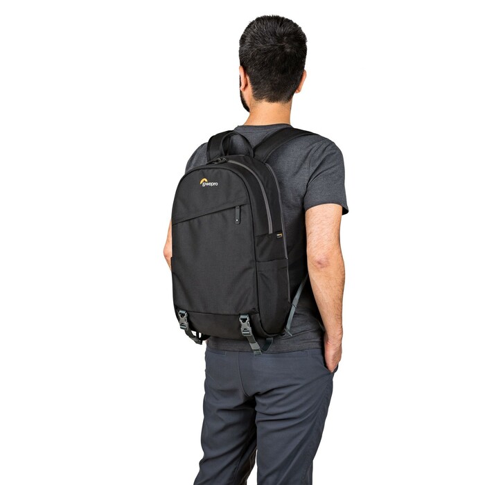 LowePro LP37136 M-Trekker BP 150 Compact Backpack For Camera And Laptop In Black