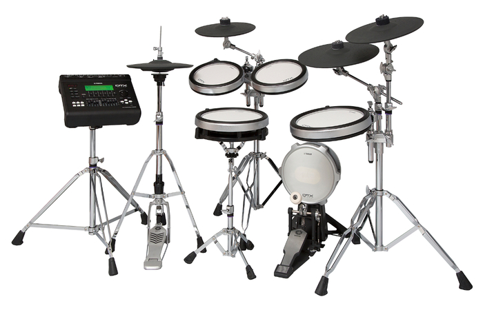 Yamaha DTX920HWK Electronic Drum Set 5-Piece Kit With TCS Snare And Tom Pads, 3 Cymbals Stands And DTX900 Module