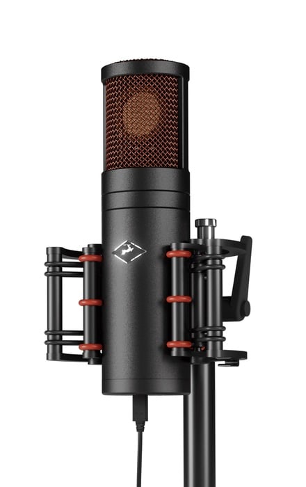 Antelope Audio Edge Go Bus-powered Modeling Condenser Microphone With On-board Effect Processing