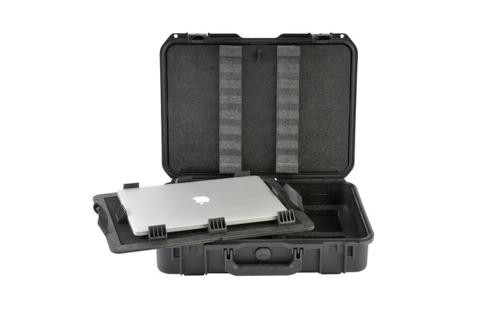 SKB 3i-1813-5B-N 18"x13"x5" Waterproof Laptop Case