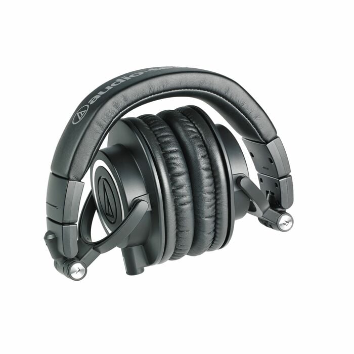 Audio-Technica ATH-M50x M-Series Closed Back Headphones With 45mm Drivers, Detachable Cable