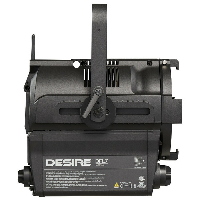 ETC Desire Fresnel 7" Lustr X8 LED Fresnel Fixture, Black