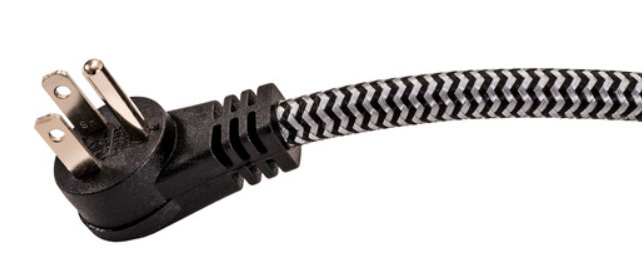 Monster Cable MPOWER8000 Pro Series Power Strip Surge 7 Monster Cable MPOWER8000 Pro Series Power Strip Surge 7