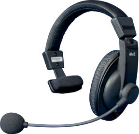 Clear-Com CZ11434 BP200 Beltpack With HS15 Headset