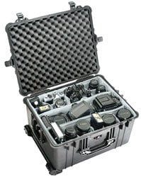 Pelican Cases 1620NF Protector Case 21.5"x16.4"x12.5" Protector Case With Wheels, Empty Interior