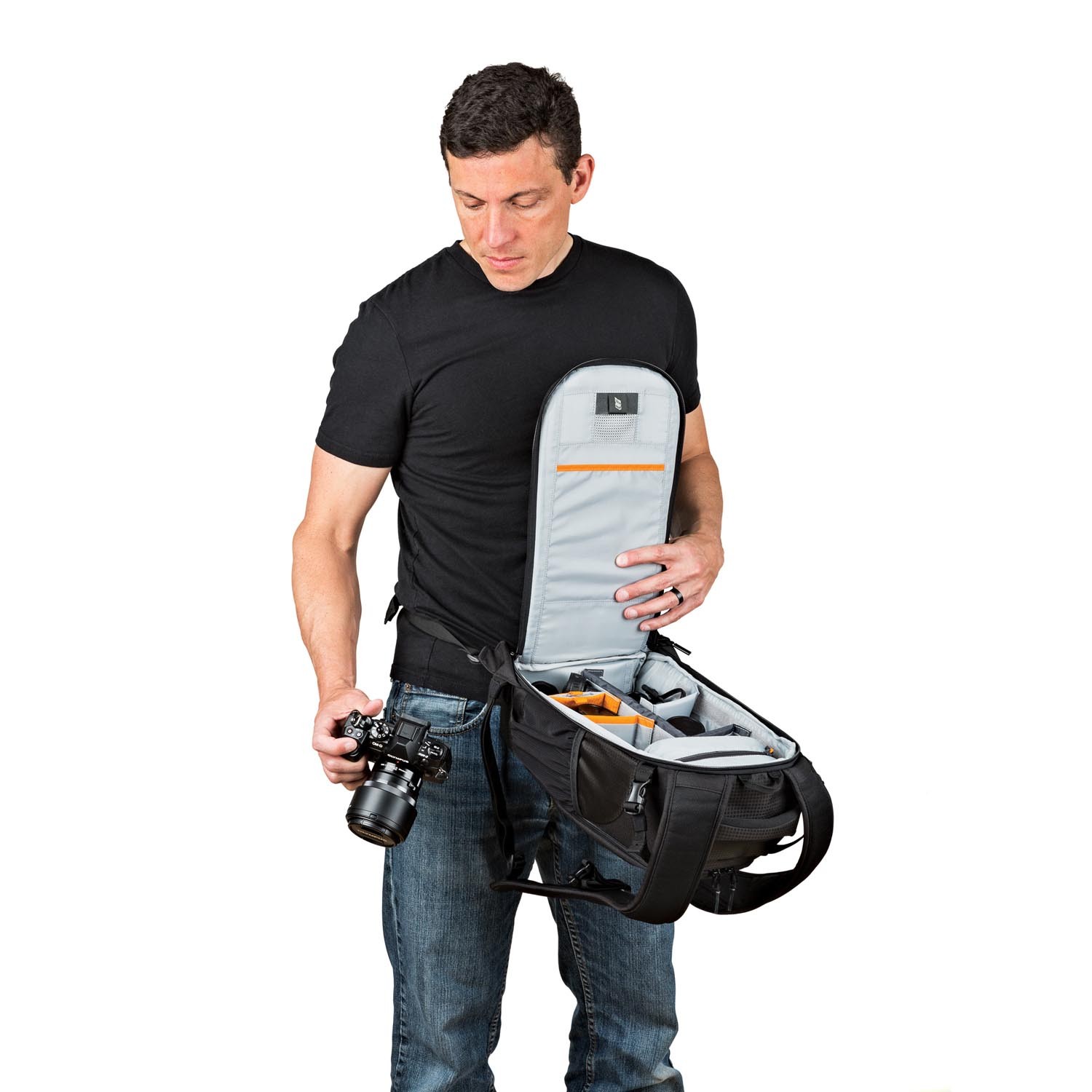 LowePro LP37125 Flipside 200 AW II Compact DSLR and