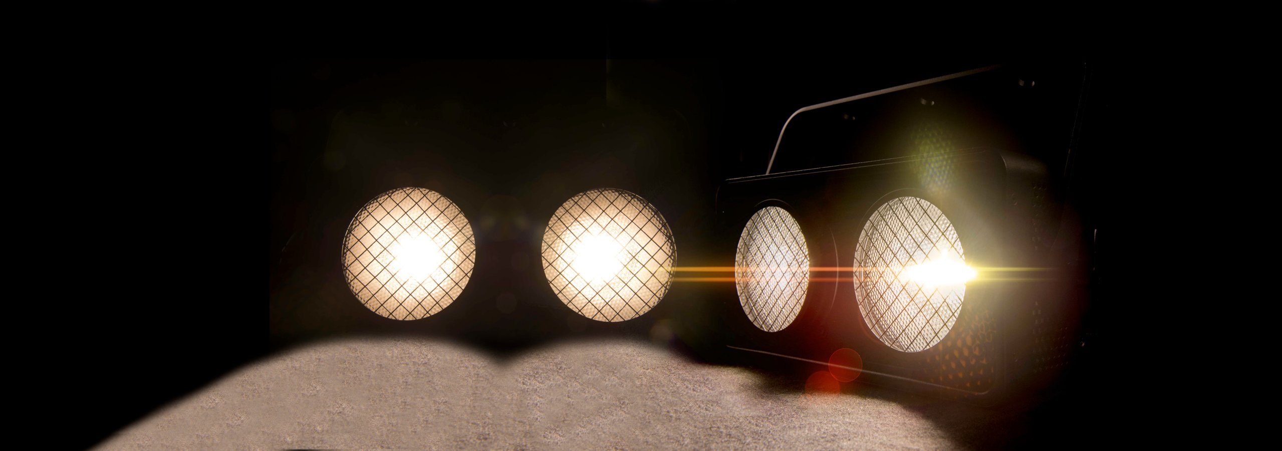 CHAUVET DJ Stage Light Unit (SHOCKER2)
